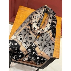 Louis Vuitton Scarf